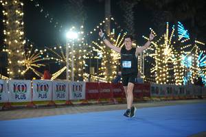 BIB: 407
                            <button type="button" onclick="openModal(21545145)" class="btn btn-primary btn-sm float-right btn-popup" data-toggle="modal" data-target=".modal-high-quality">
                        <i class="fas fa-shopping-cart"></i> Add to Cart
                    </button>
                                            <button type="button" onclick="isThisMe(21545145, true)" class="btn btn-success btn-sm float-right btn-popup btn-isme hidden" data-toggle="tooltip" data-placement="bottom" title="นี่คือรูปของคุณใช่ไหม คลิกที่นี่เพื่อเอาเข้าอัลบั้ม">
                        <i class="fas fa-plus"></i> Add to album
                    </button>
                    <button type="button" onclick="isThisMe(21545145, false)" class="btn btn-warning btn-sm float-right btn-popup btn-isnotme hidden">
                        <i class="fas fa-ban"></i> Remove from album
                    </button>